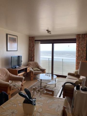Seagull, Ruim En Volledig Vernieuwd Appartement Met Zeezicht In Westende Middelkerke Dış mekan fotoğraf