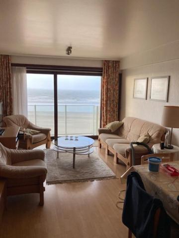 Seagull, Ruim En Volledig Vernieuwd Appartement Met Zeezicht In Westende Middelkerke Dış mekan fotoğraf