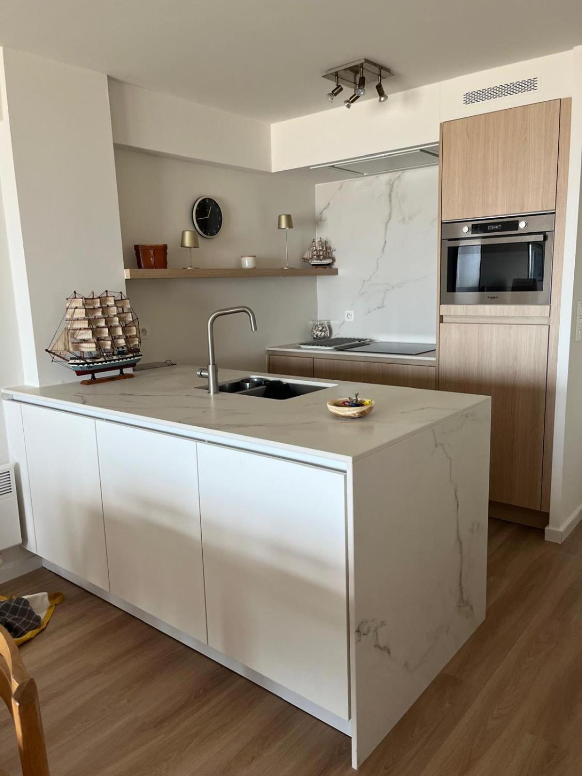 Seagull, Ruim En Volledig Vernieuwd Appartement Met Zeezicht In Westende Middelkerke Dış mekan fotoğraf